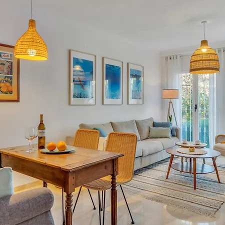 Casita Bonita - With Private Garden Near In Apartment